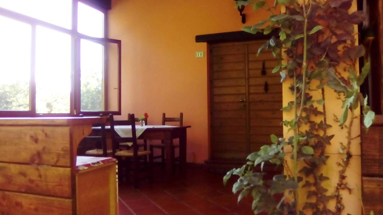 Il Pettirosso Di Giusvalla エクステリア 写真