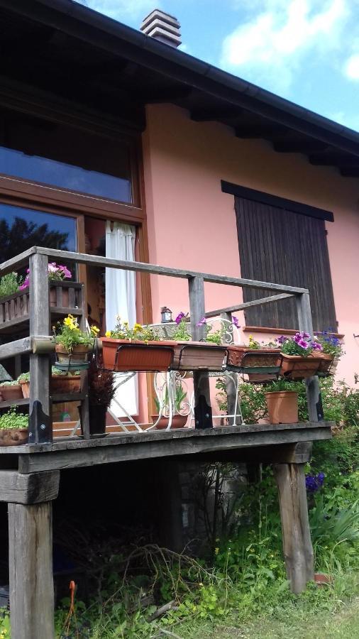Il Pettirosso Di Giusvalla エクステリア 写真
